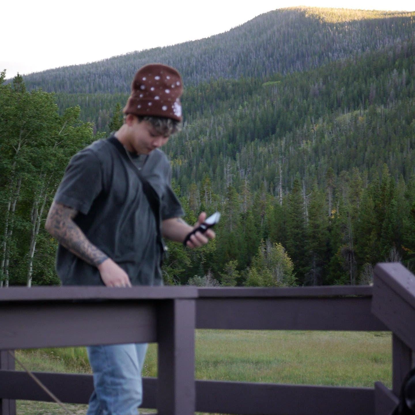 HustLife - Brown Embroidered Knit Beanie - HUST LIFE