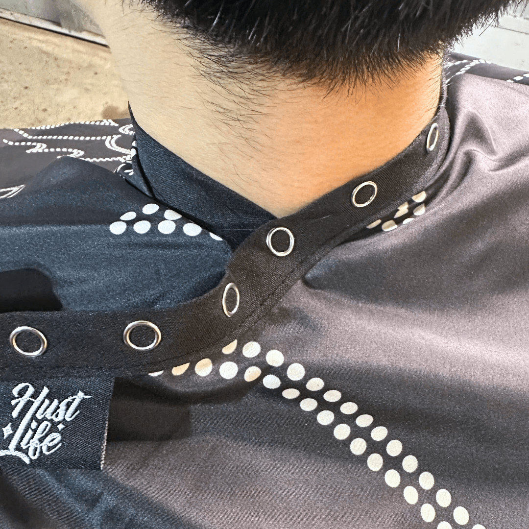 NoirFlow™ - Premium Barber Salon Hair Cape - HUST LIFE